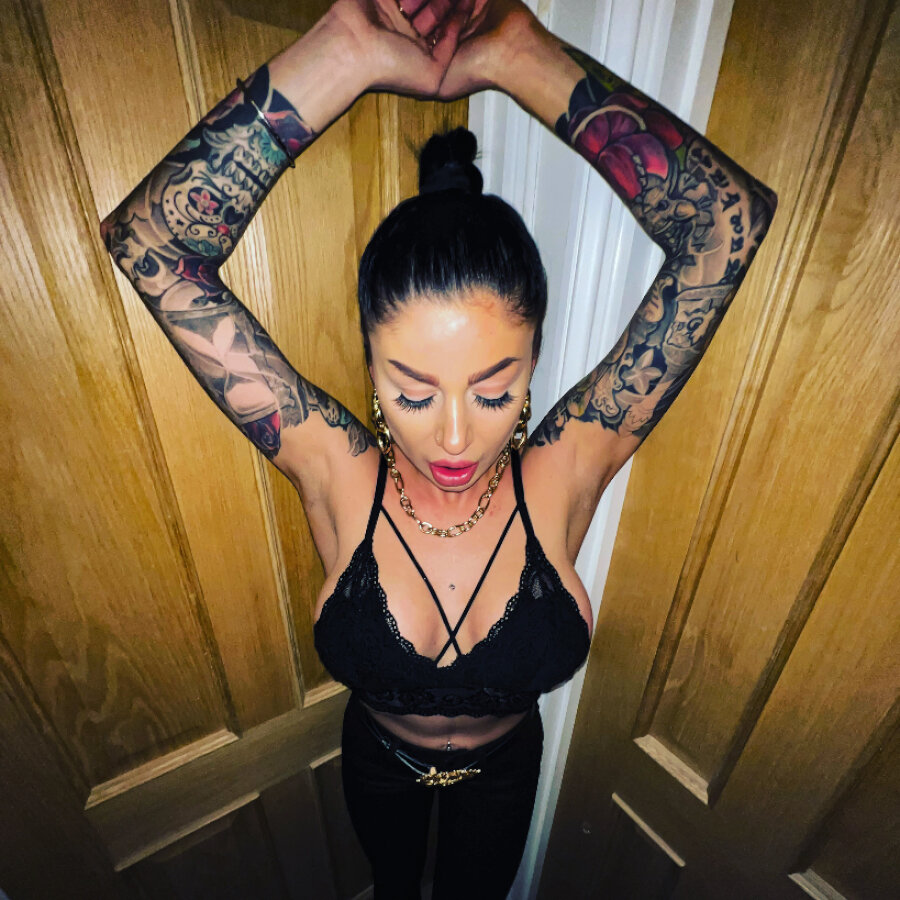 nikkibelfort