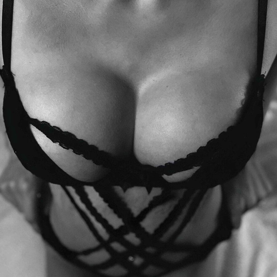 badgirlxxx