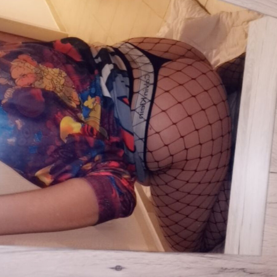 extremesissycumdump
