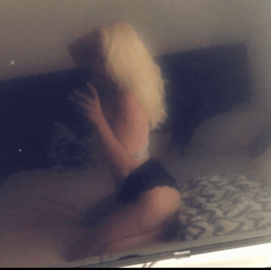 blondhoney_