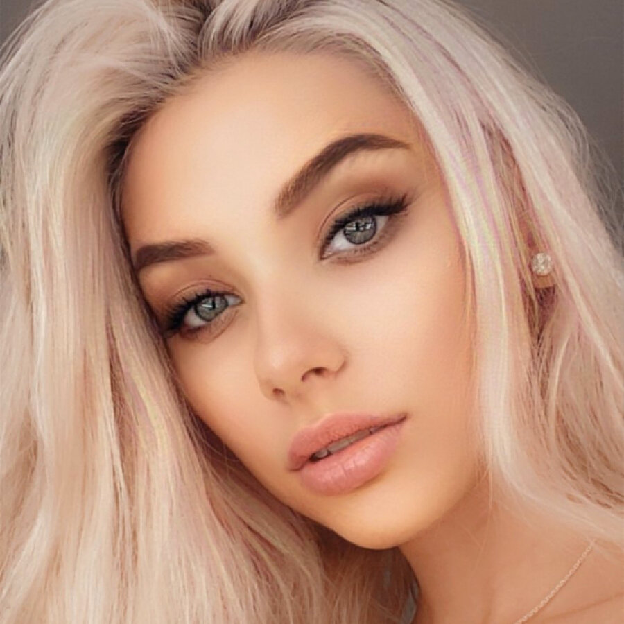 laurentiyna – 4Based Creator