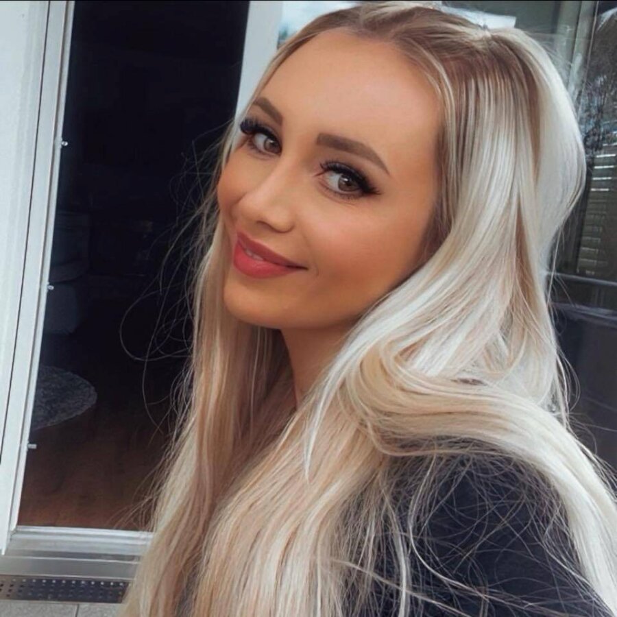 vickyyyyy – 4Based Creator