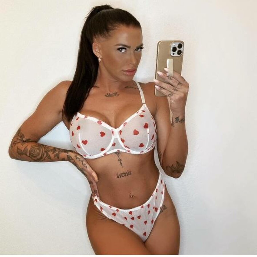 jolie_rose – 4Based Creator