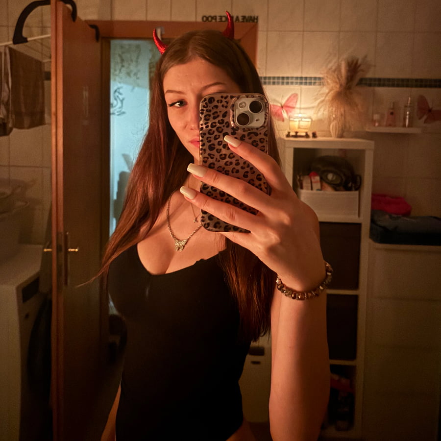 hotkitty67 – 4Based Creator