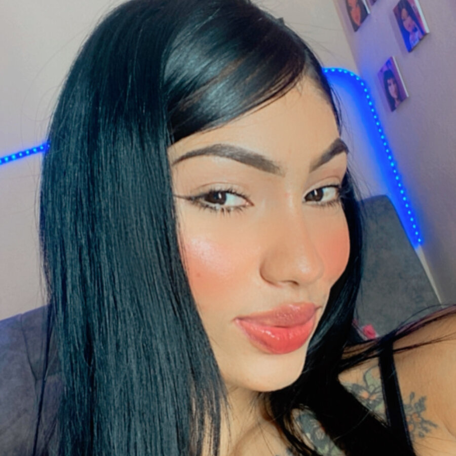 jencarolina – 4Based Creator