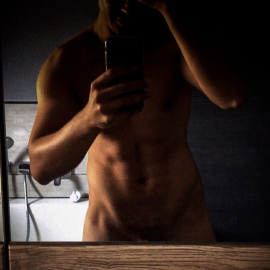 sixpackdirk cover