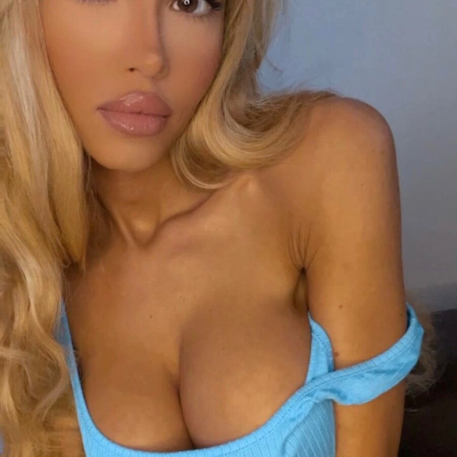 ninarina420 – 4Based Creator