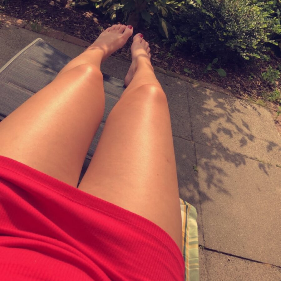feetlady cover