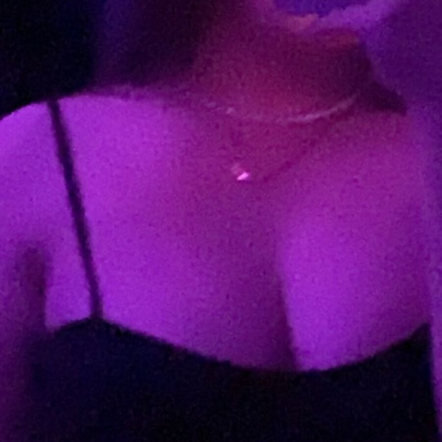 zoe.69 – 4Based Creator
