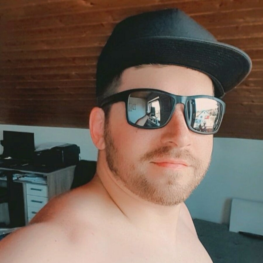 sel_ly69 – 4Based Creator