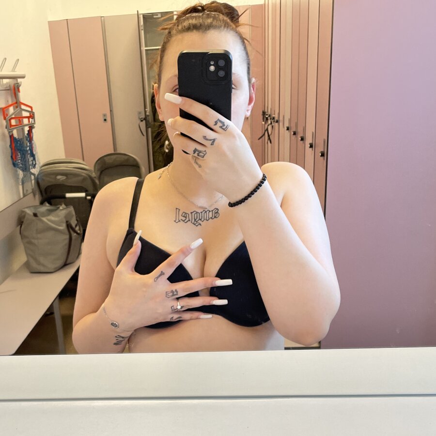 leasophie12 – 4Based Creator