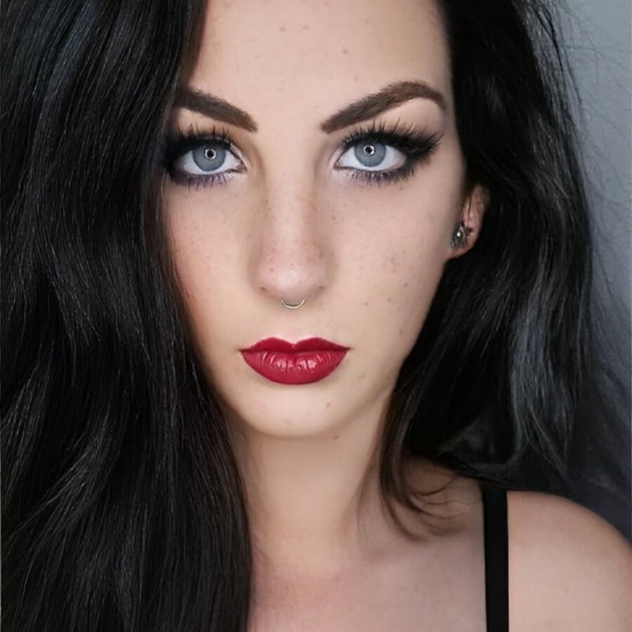 miss_luise cover