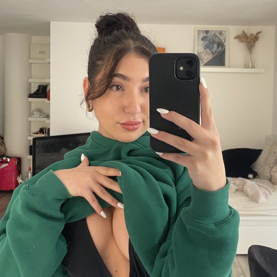 elainee cover
