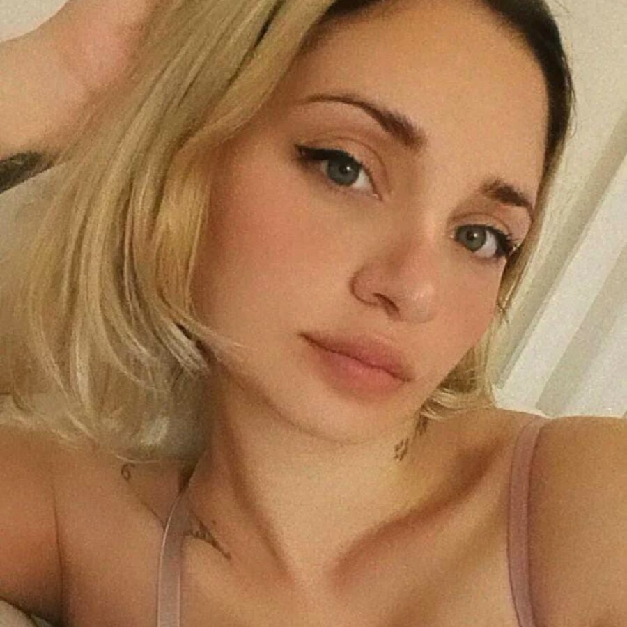 ladyjoung – 4Based Creator