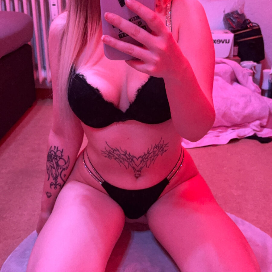 arianaxjuicy – 4Based Creator