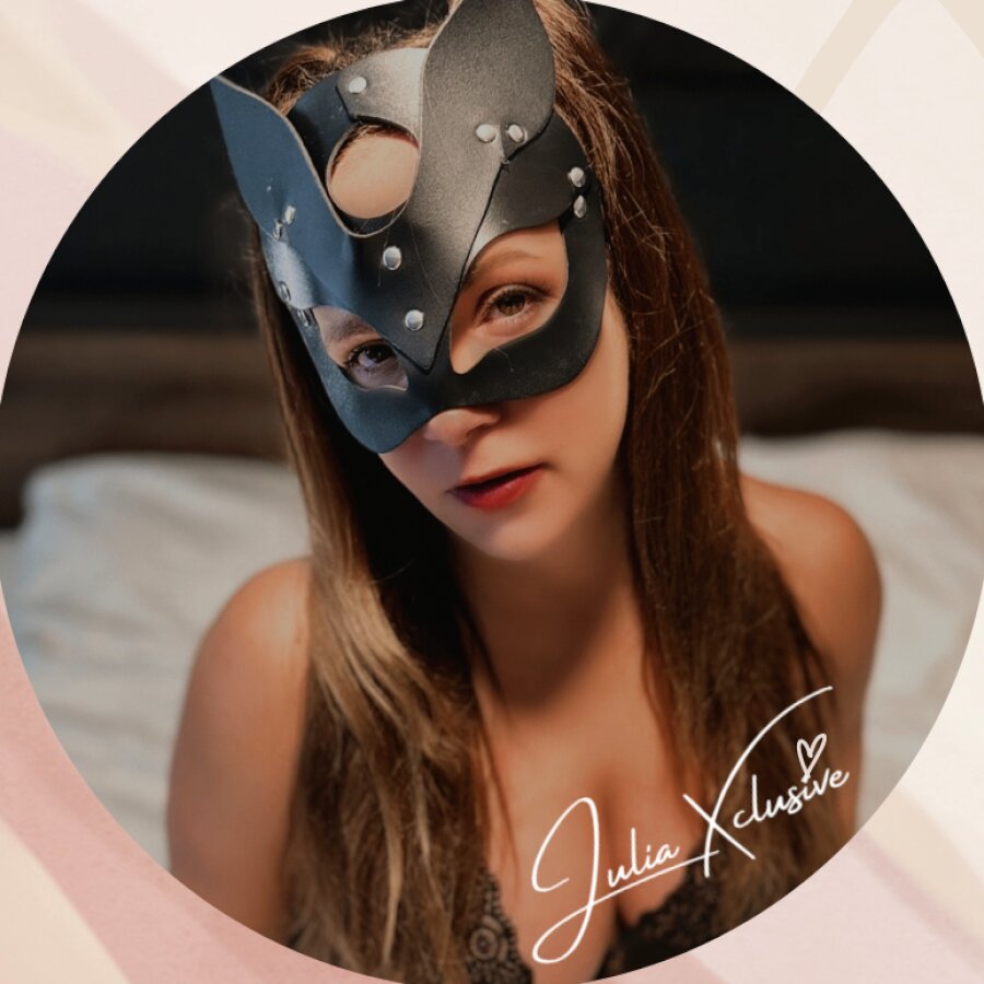 julia_xclusive – 4Based Creator
