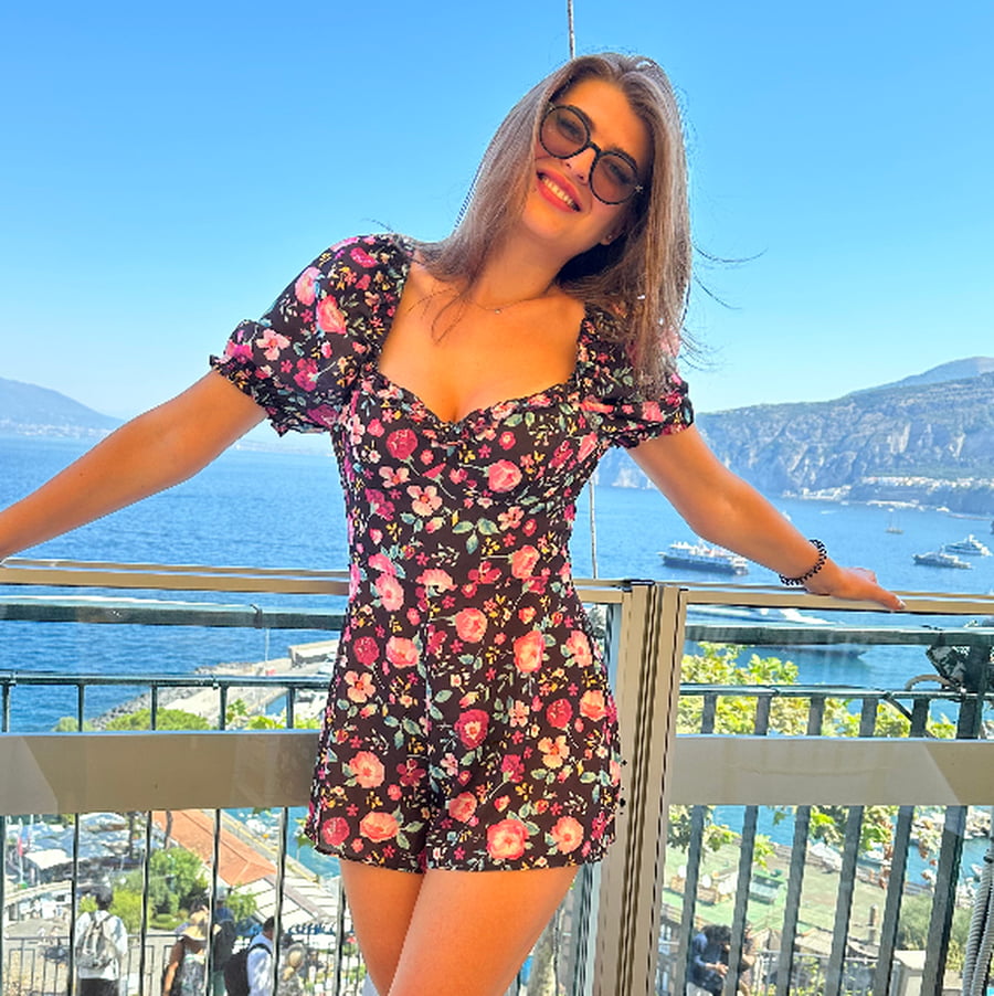 sweet_kathi – 4Based Creator