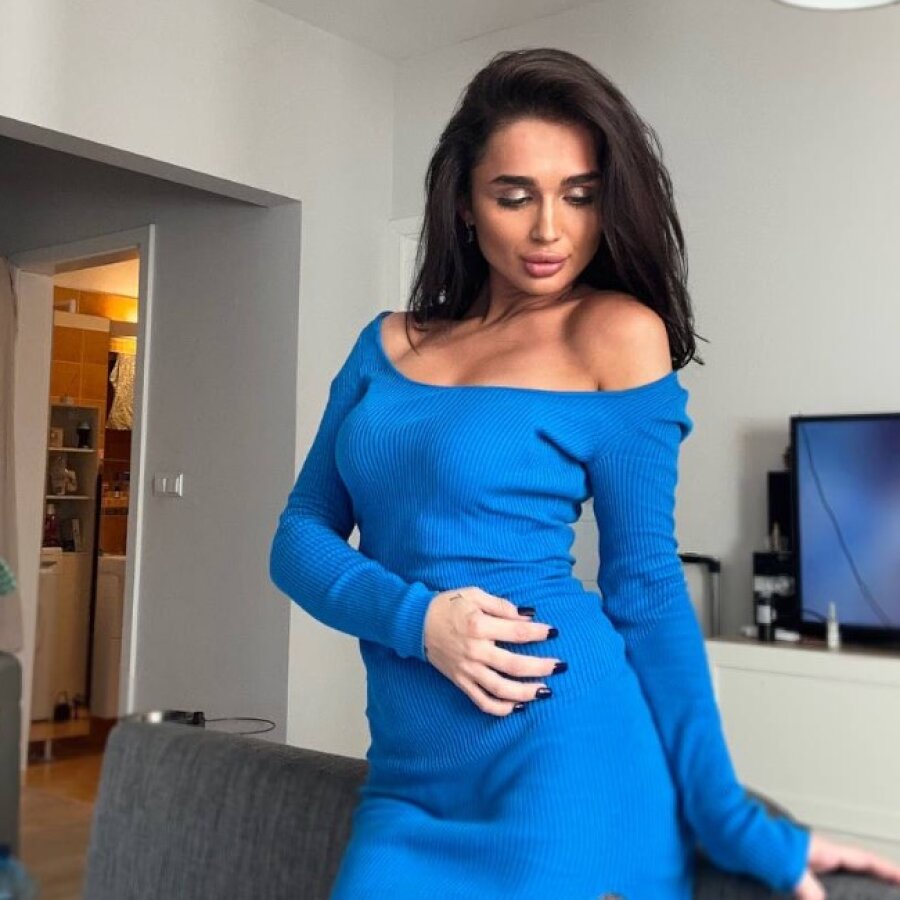 lauradreams – 4Based Creator