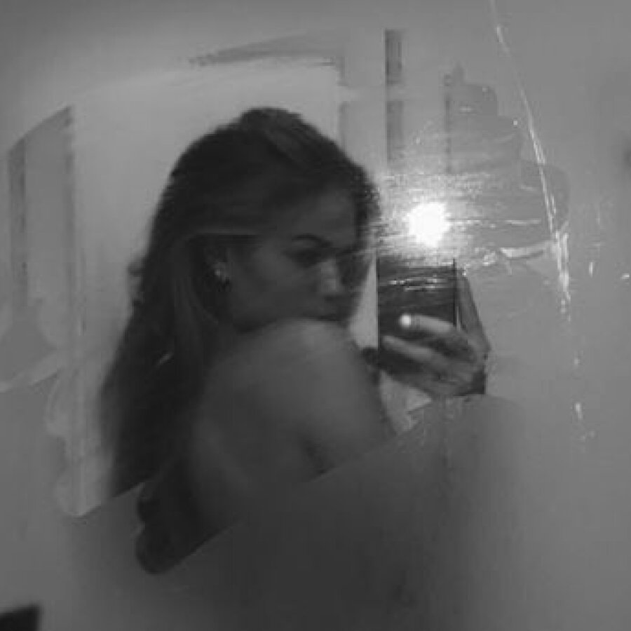 youshouldloveme – 4Based Creator