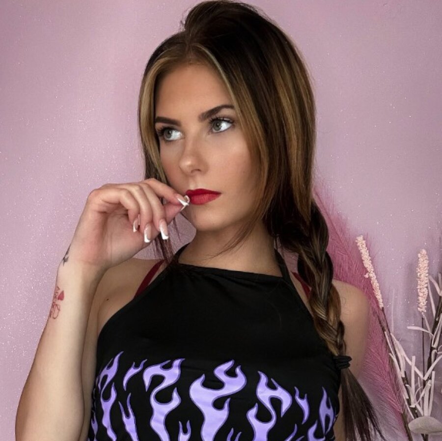 jasminwtzl cover