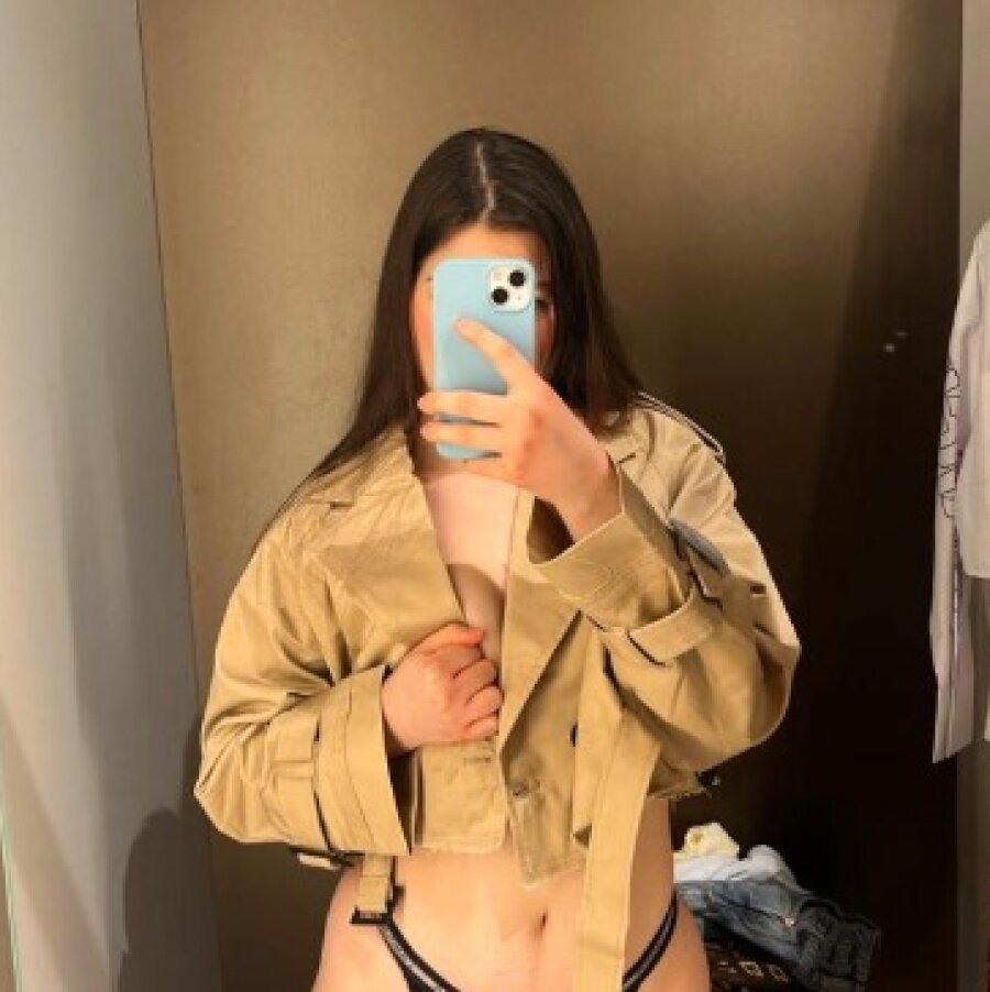 valeriacaruso cover