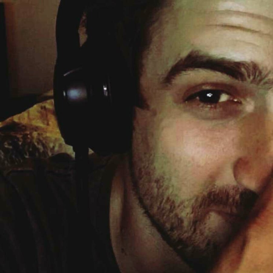 ash337 – 4Based Creator