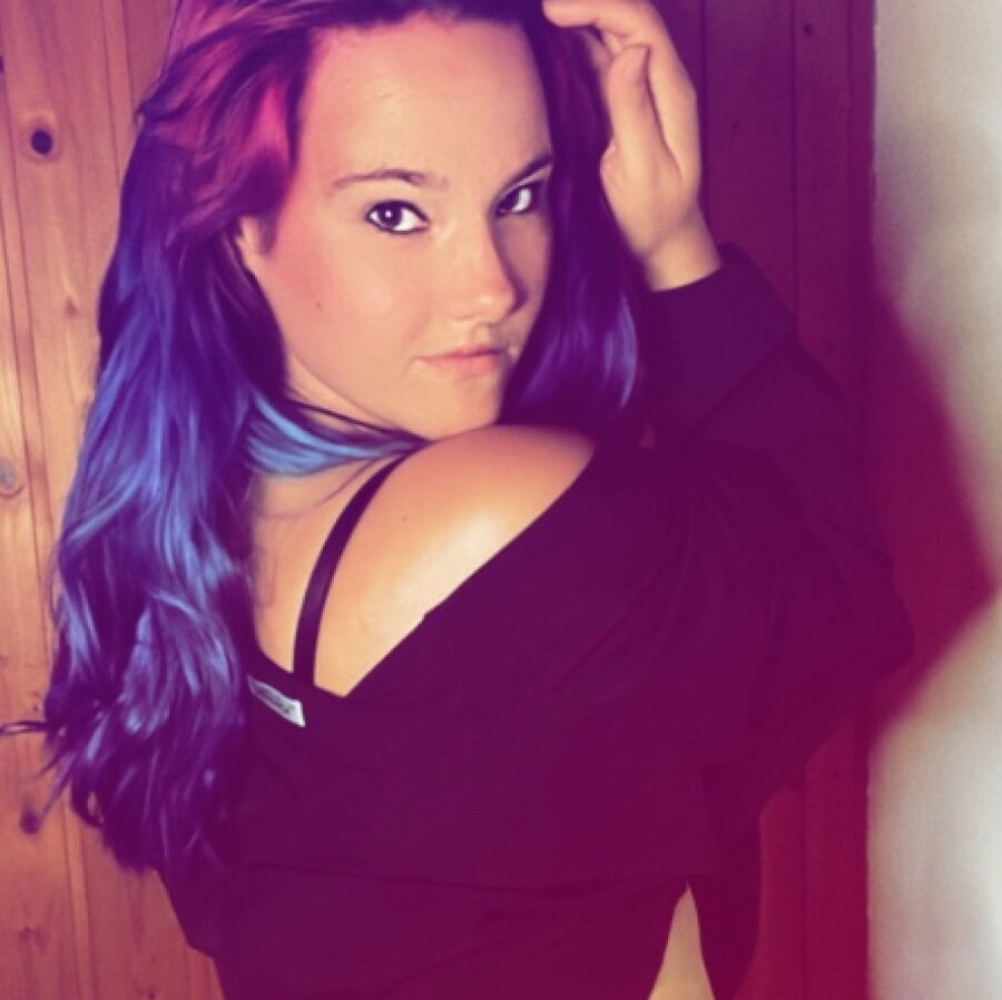 ladycolour – 4Based Creator