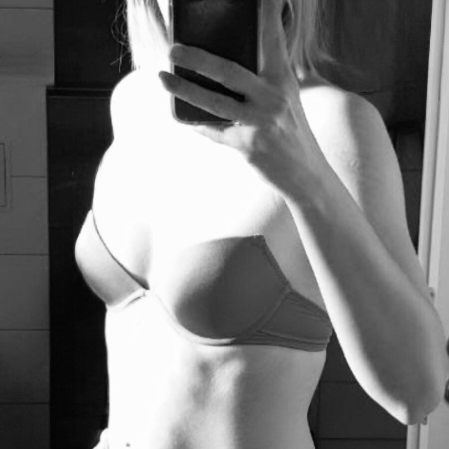 leyla_baby – 4Based Creator