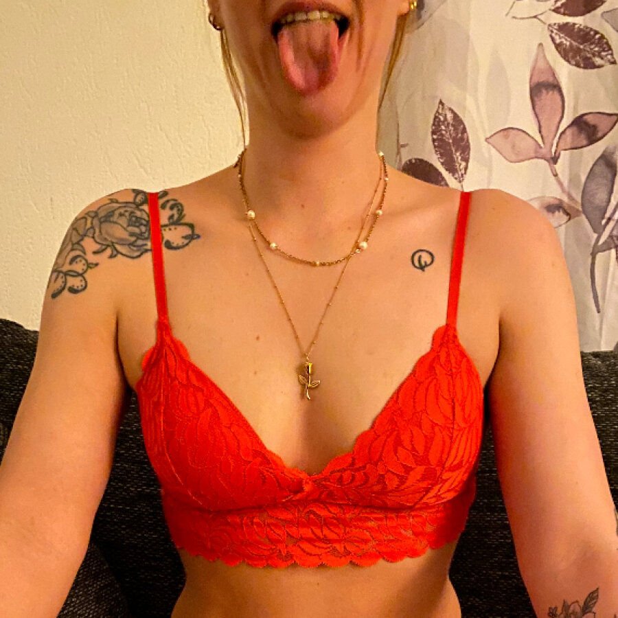 thegiirlnextdoor – 4Based Creator