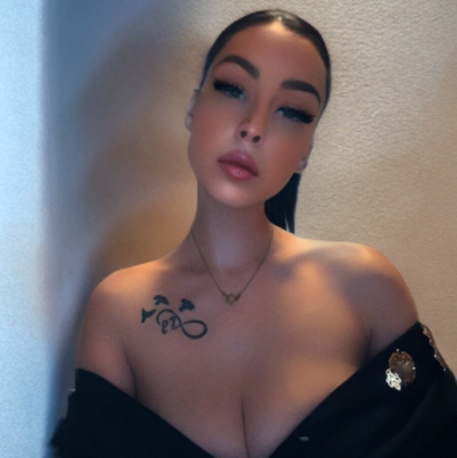 m.i.l.f – 4Based Creator