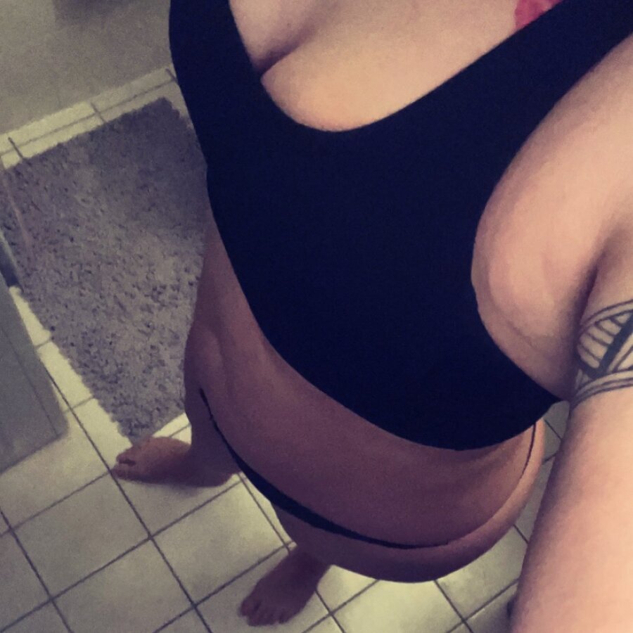 isa_bella_33 cover