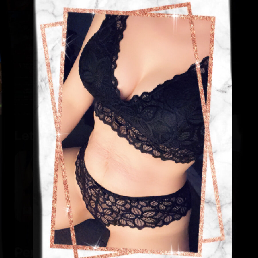 hottiemum – 4Based Creator
