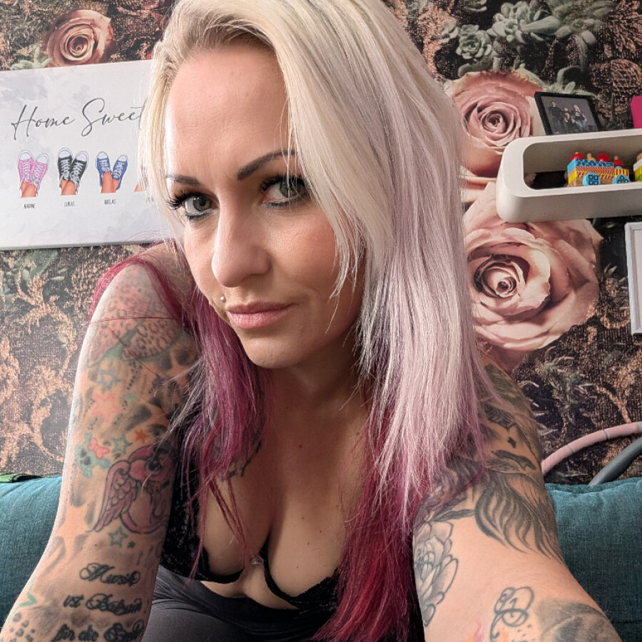 nadinesecrets – 4Based Creator