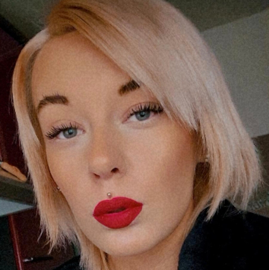 saskia24