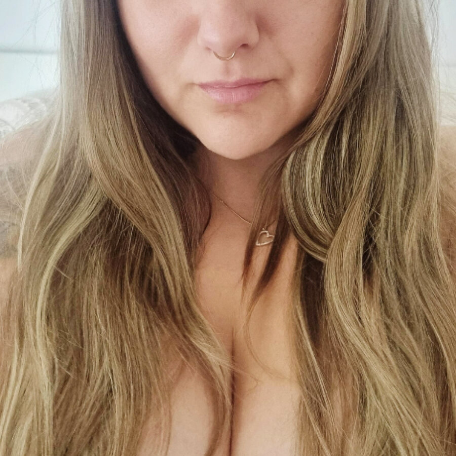 curvylicious – 4Based Creator