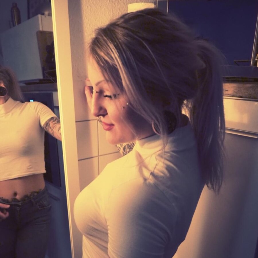 jennycccc – 4Based Creator