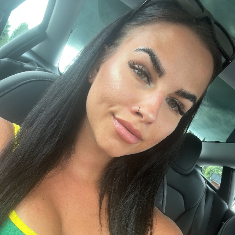 your_girl_julsie