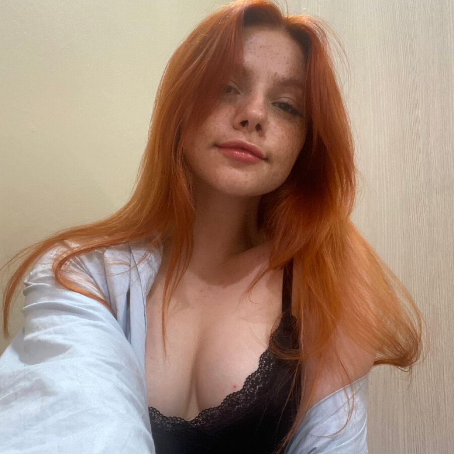 daisyglamour cover