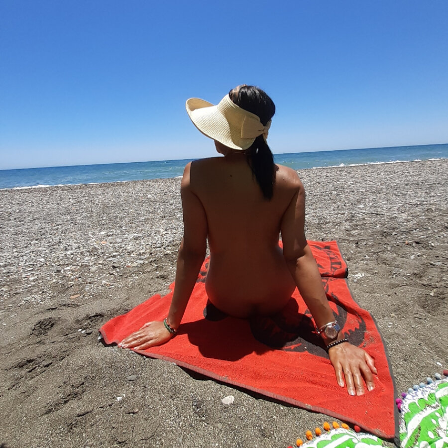 curious2play – 4Based Creator