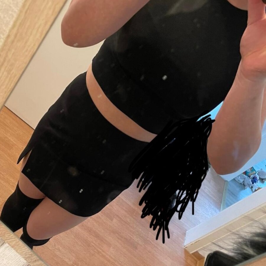 lucyy_hot – 4Based Creator