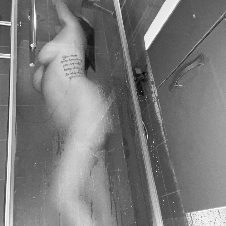92badbitch92 – 4Based Creator