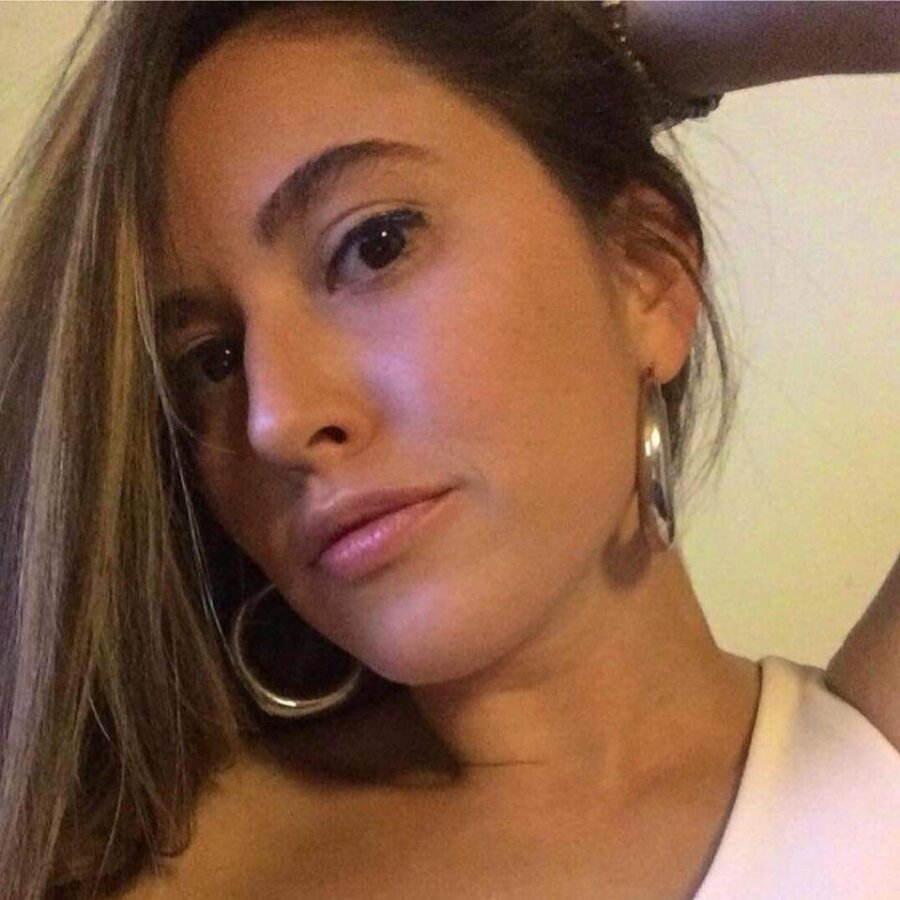 luciasexy – 4Based Creator
