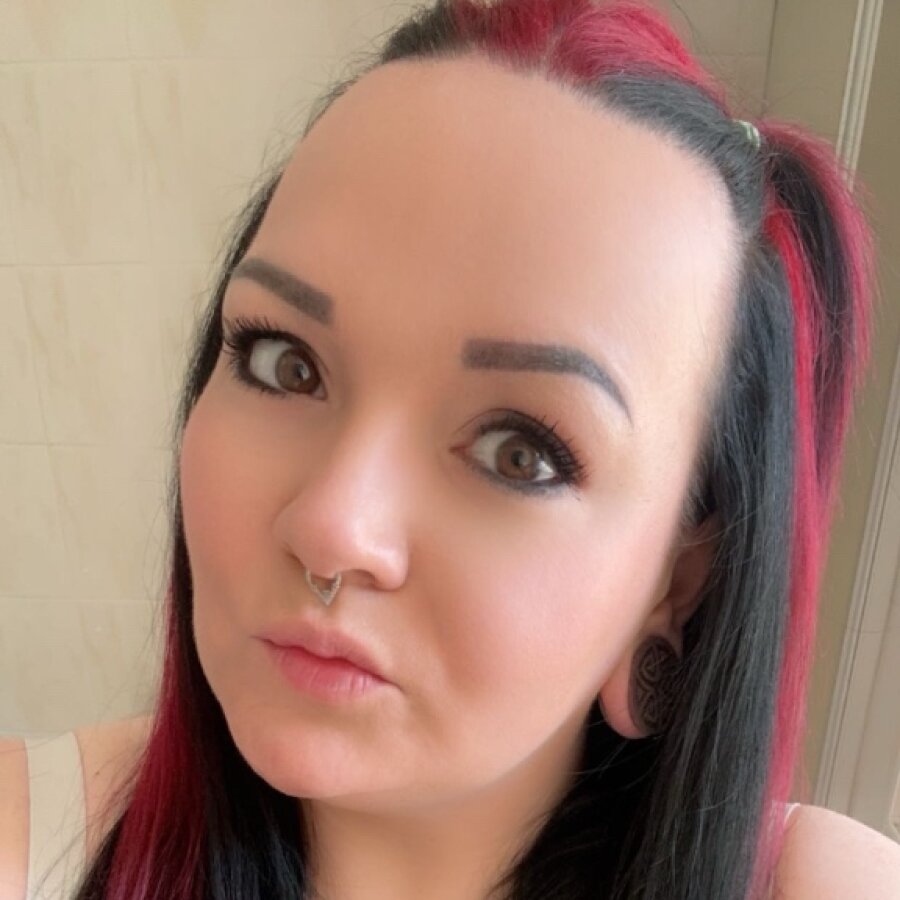 curvyjenny cover