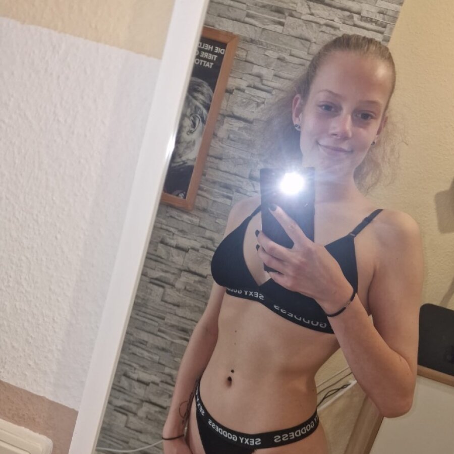 mady_7_hot cover