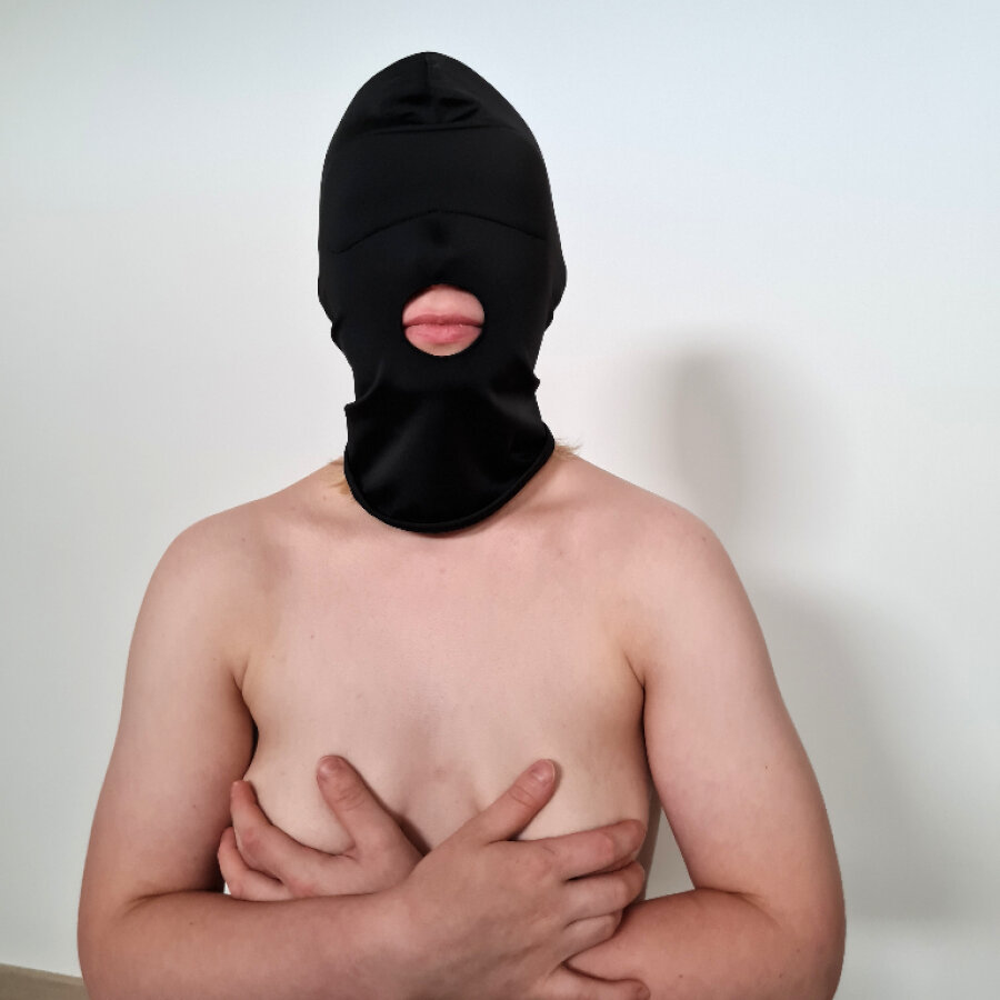 masked_girl – 4Based Creator