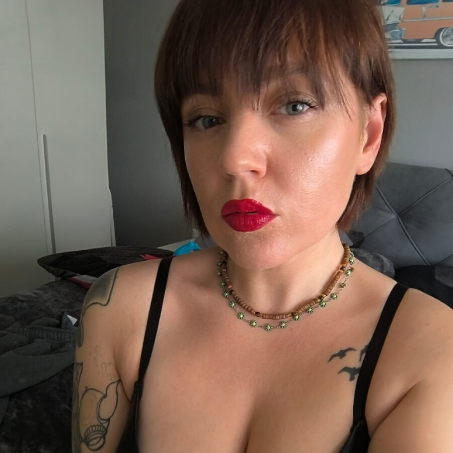 ela33