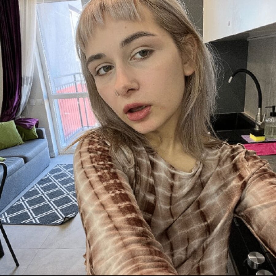 ninaliebe – 4Based Creator