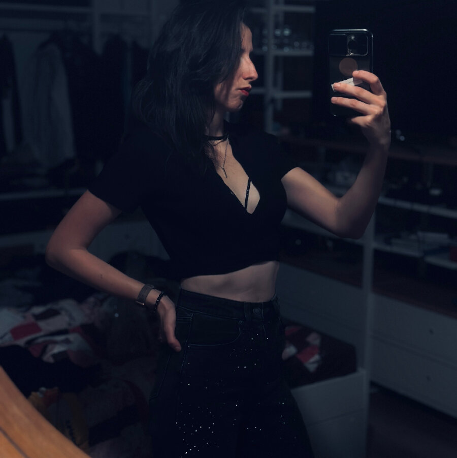 sarah_nathalie – 4Based Creator