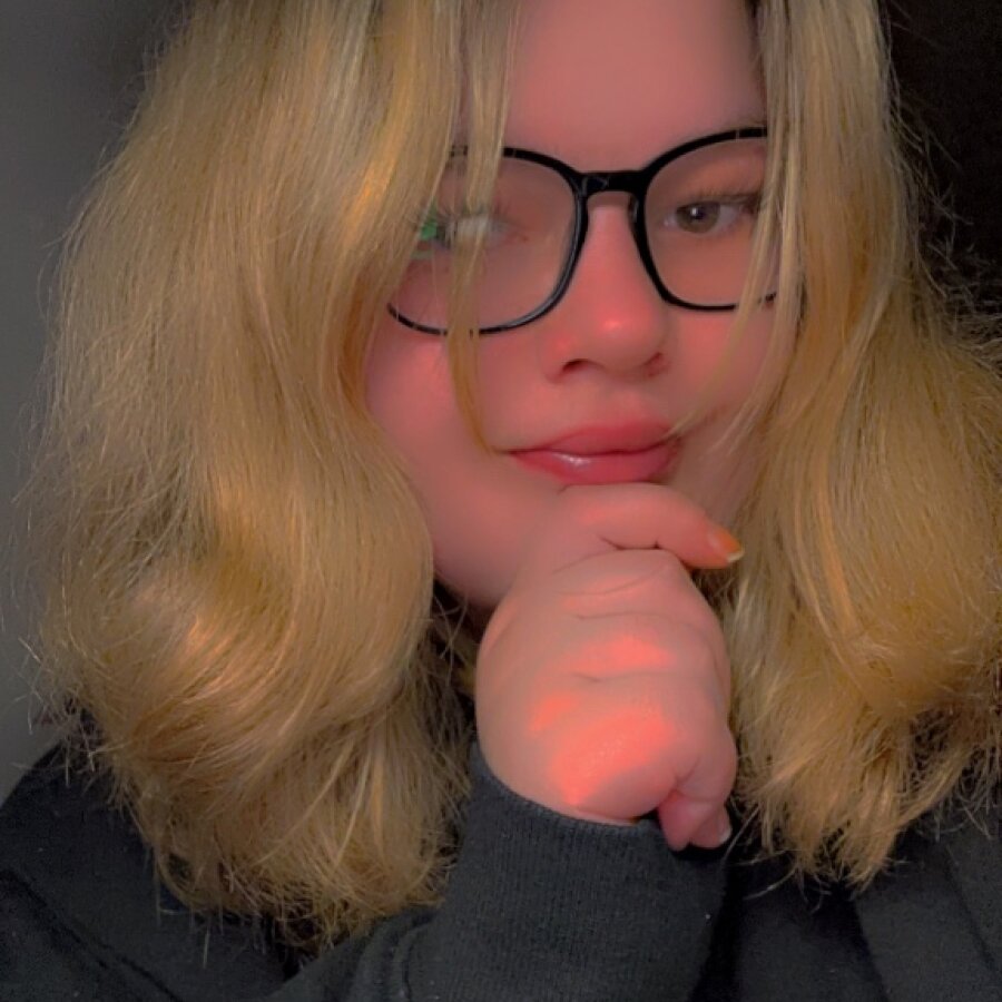 carolinchen – 4Based Creator
