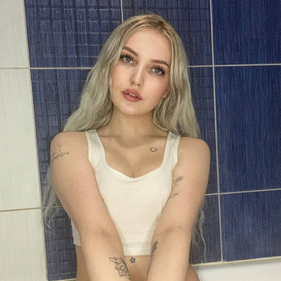 blondiebabee